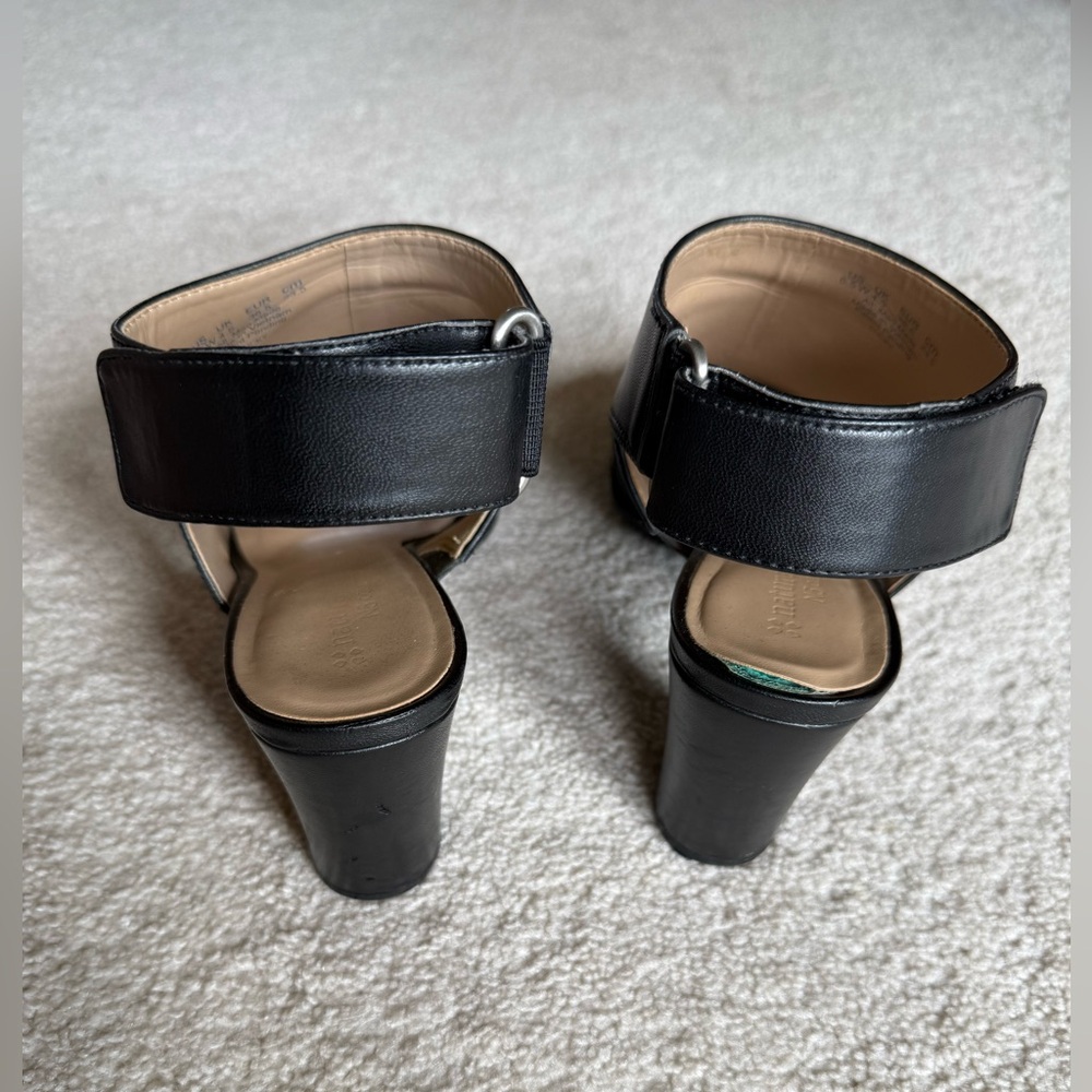 Naturalizer Black Open-Toe Heels - Picture 4 of 7